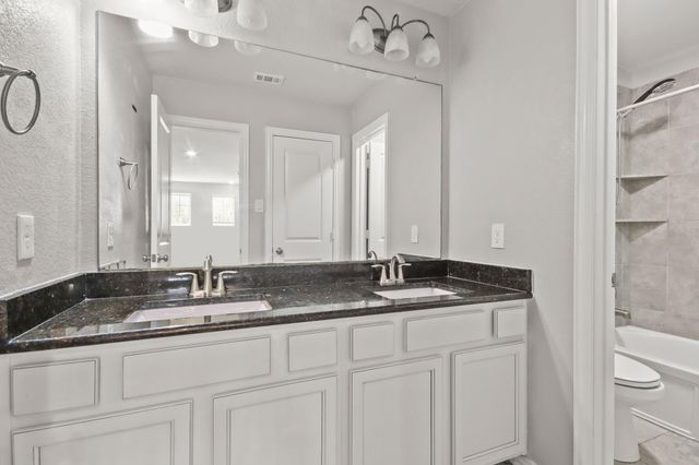 702 S Galley Drive, Crosby, TX 77532