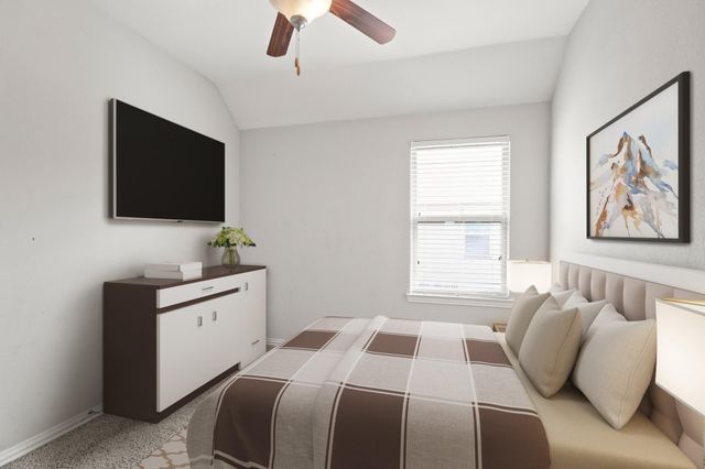 702 S Galley Drive, Crosby, TX 77532