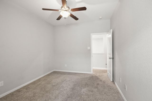 702 S Galley Drive, Crosby, TX 77532