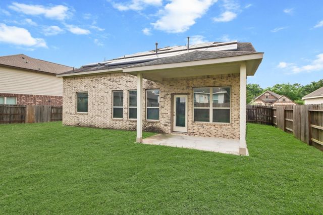 702 S Galley Drive, Crosby, TX 77532