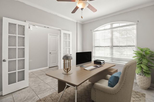 702 S Galley Drive, Crosby, TX 77532