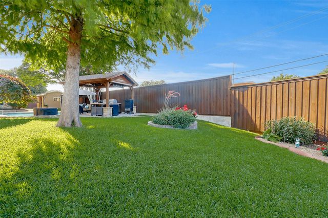 2101 Evergreen Drive, Plano, TX 75075