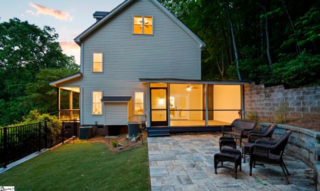 482 Old Rockhouse Road, Greenville, SC 29609