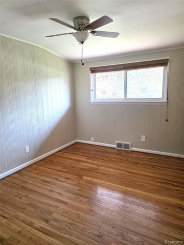 18881 Merriman Road, Livonia, MI 48152