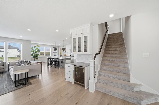 4330 Hillside Drive, Medina, MN 55340