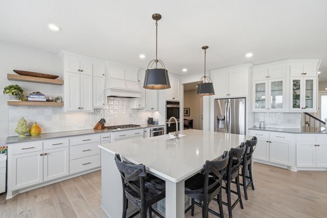 4330 Hillside Drive, Medina, MN 55340