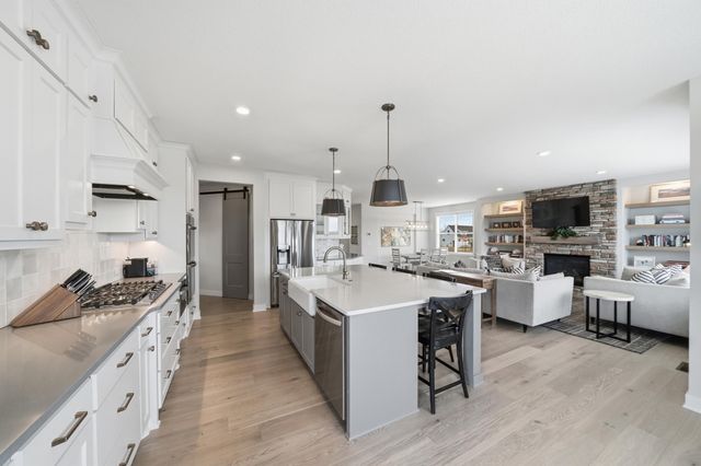 4330 Hillside Drive, Medina, MN 55340