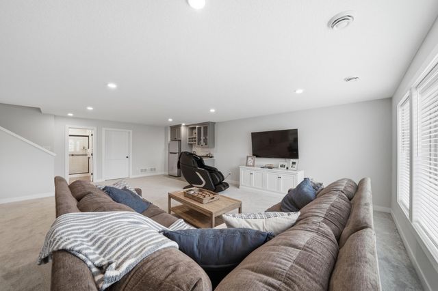 4330 Hillside Drive, Medina, MN 55340