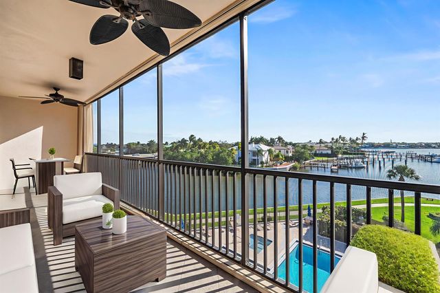 11370 Twelve Oaks Way 418, North Palm Beach, FL 33408