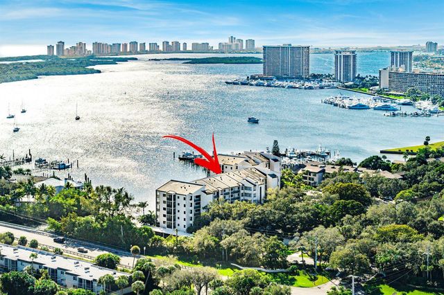 11370 Twelve Oaks Way 418, North Palm Beach, FL 33408