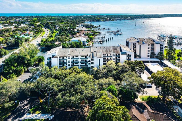11370 Twelve Oaks Way 418, North Palm Beach, FL 33408