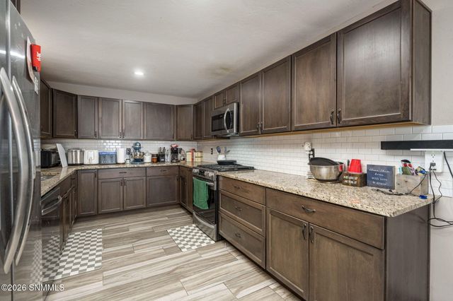 114 N Aries Avenue, Las Cruces, NM 88005