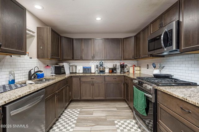 114 N Aries Avenue, Las Cruces, NM 88005