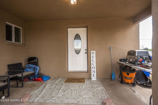 114 N Aries Avenue, Las Cruces, NM 88005