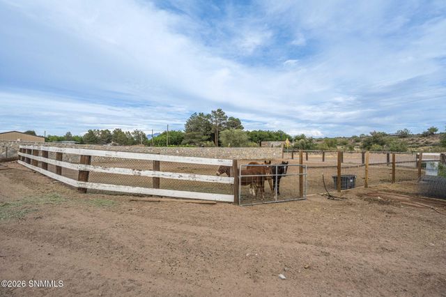 114 N Aries Avenue, Las Cruces, NM 88005