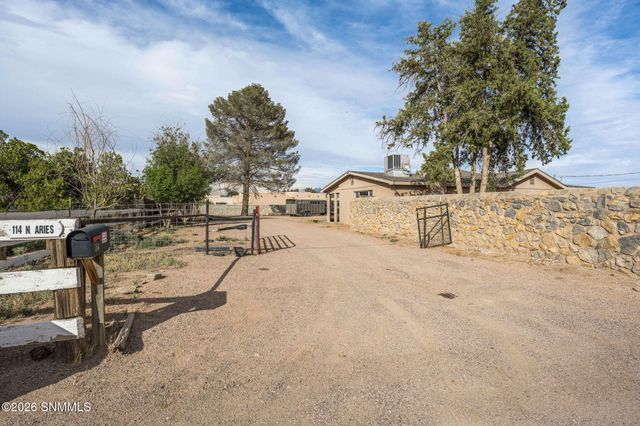 114 N Aries Avenue, Las Cruces, NM 88005