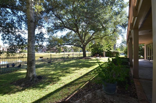 1518 Plantation Drive, Richmond, TX 77406