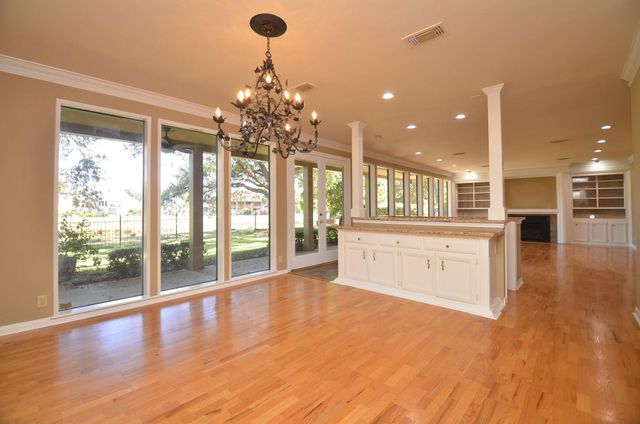 1518 Plantation Drive, Richmond, TX 77406