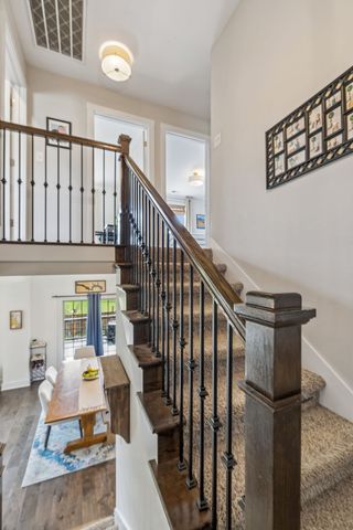 1035 Barnhill Rd, Clarksville, TN 37043