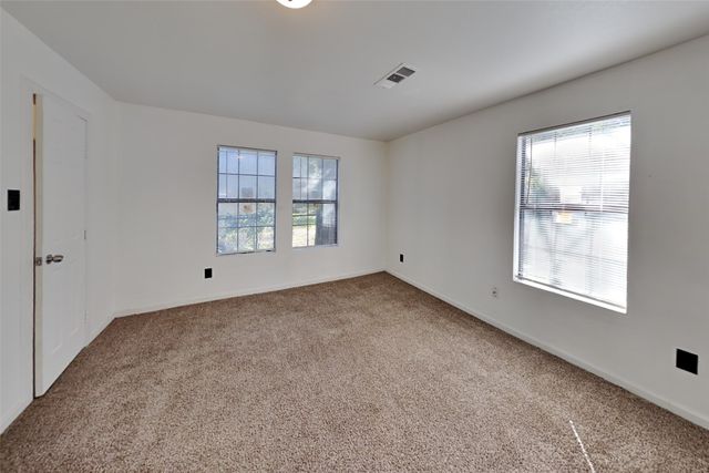 3604 Baldwin Avenue, Fort Worth, TX 76110