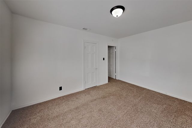 3604 Baldwin Avenue, Fort Worth, TX 76110