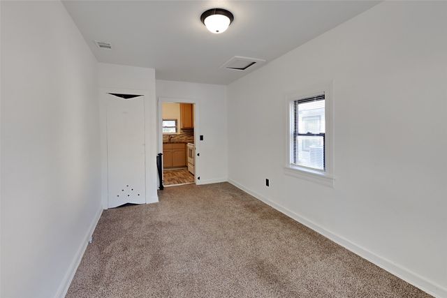 3604 Baldwin Avenue, Fort Worth, TX 76110