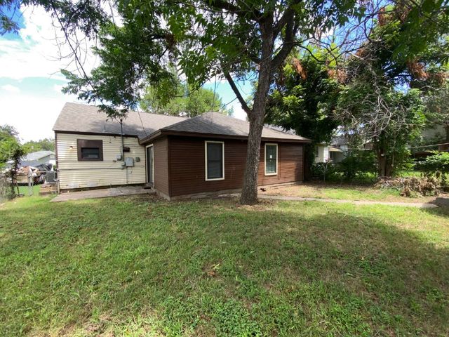3604 Baldwin Avenue, Fort Worth, TX 76110