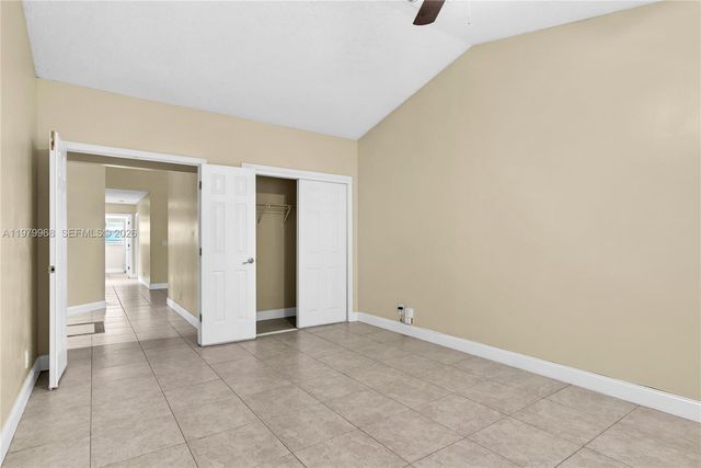 3562 W Southern Orchard Rd W, Davie, FL 33328