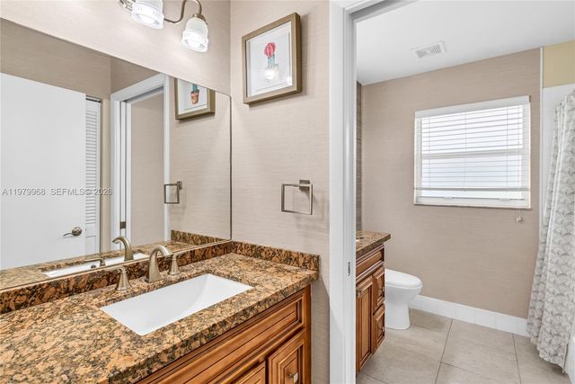 3562 W Southern Orchard Rd W, Davie, FL 33328