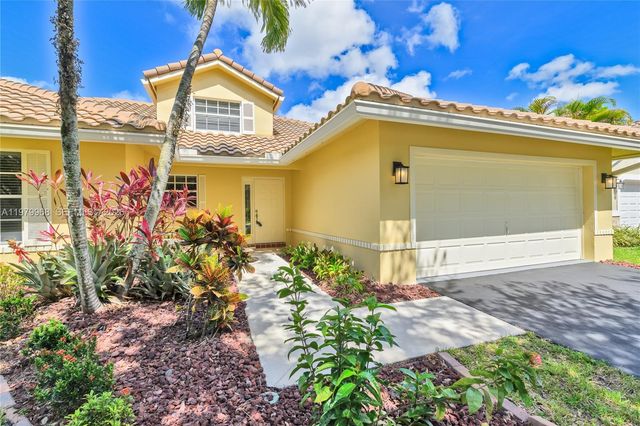 3562 W Southern Orchard Rd W, Davie, FL 33328