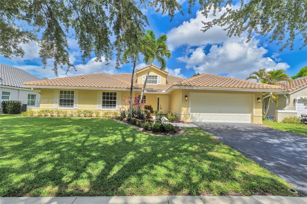 3562 W Southern Orchard Rd W, Davie, FL 33328