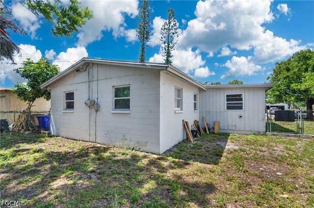 2992 Lafayette ST, Fort Myers, FL 33916