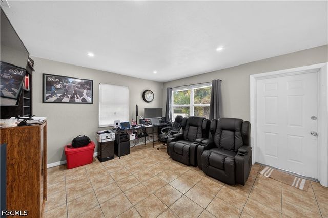 2992 Lafayette ST, Fort Myers, FL 33916