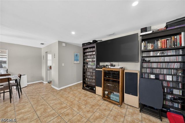 2992 Lafayette ST, Fort Myers, FL 33916