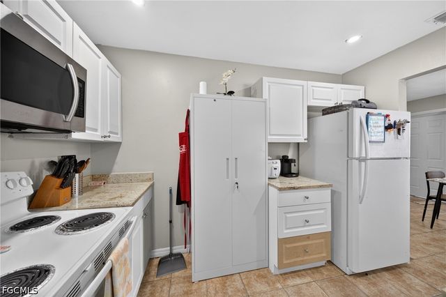 2992 Lafayette ST, Fort Myers, FL 33916