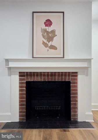 213 FILDES LN, Wallingford, PA 19086