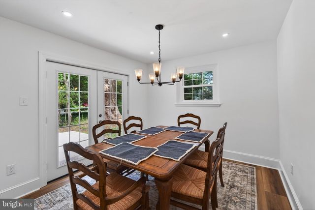 213 FILDES LN, Wallingford, PA 19086