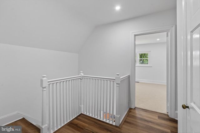 213 FILDES LN, Wallingford, PA 19086