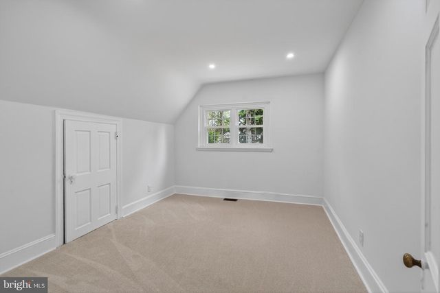213 FILDES LN, Wallingford, PA 19086