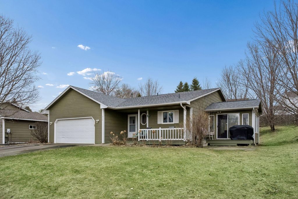 313 Heights Road NW, Saint Michael, MN 55376
