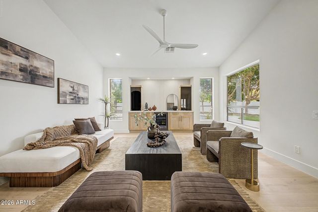 4926 S VERBENIA Place, Chandler, AZ 85248