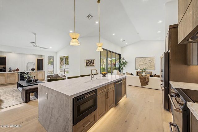 4926 S VERBENIA Place, Chandler, AZ 85248