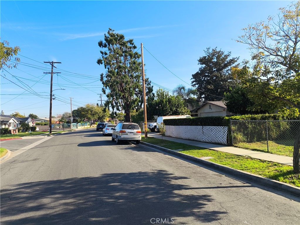 Image 33 of property listing at 11326 Forest Grove, El Monte, CA 91731