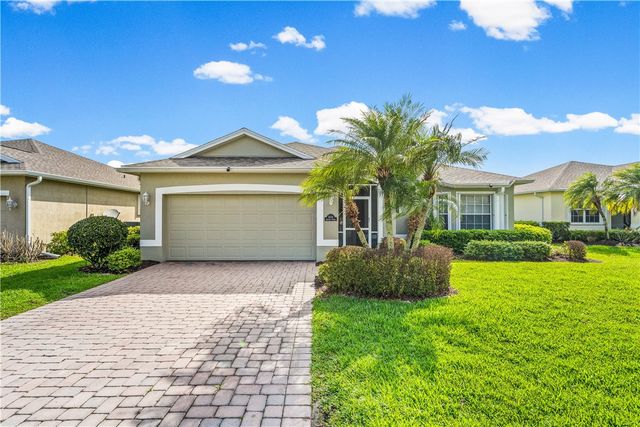 3134 Ashford Square, Vero Beach, FL 32966
