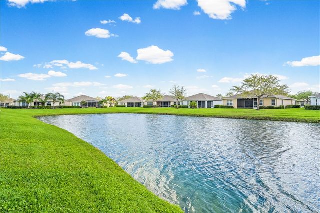 3134 Ashford Square, Vero Beach, FL 32966