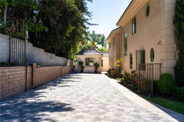 894 Fallen Leaf, Arcadia, CA 91006