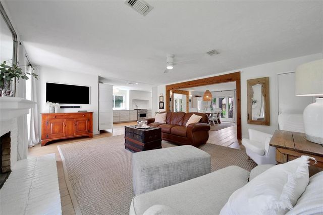 3806 Hill Springs Drive, Kingwood, TX 77345