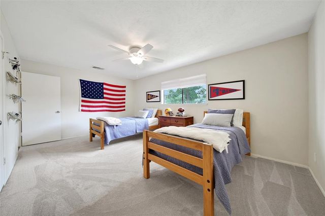 3806 Hill Springs Drive, Kingwood, TX 77345