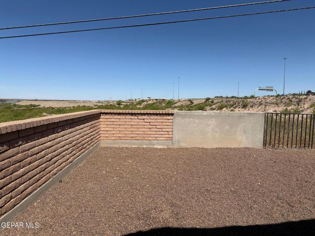 293 ATLANTIC Road A, El Paso, TX 79922