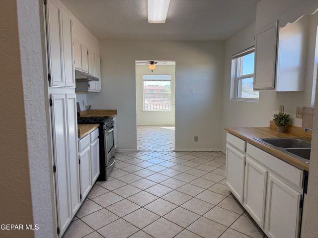 293 ATLANTIC Road A, El Paso, TX 79922